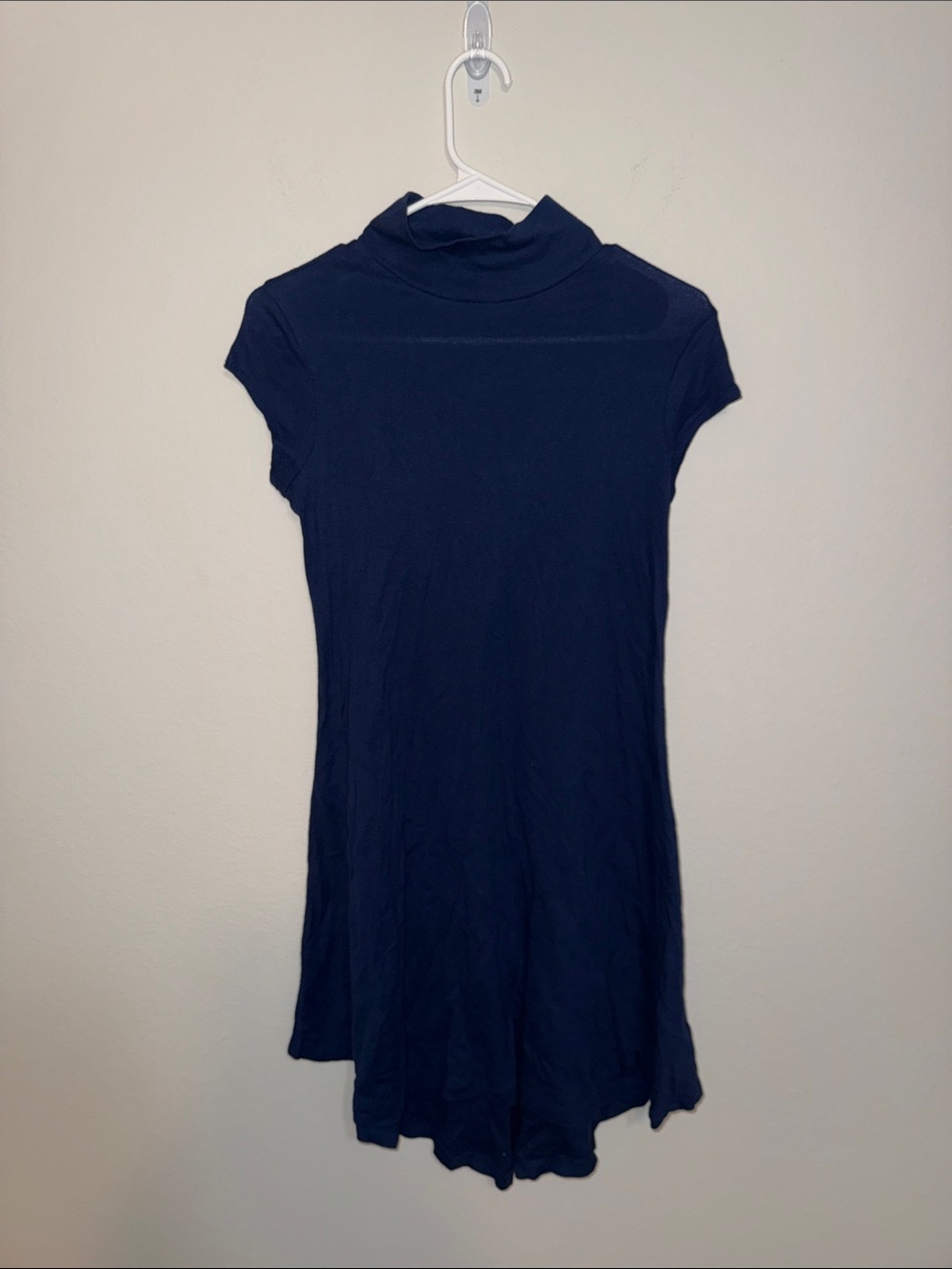 Seed Supply Organic Cotton Short-Sleeve Navy Mock Neck Dress - small. MM